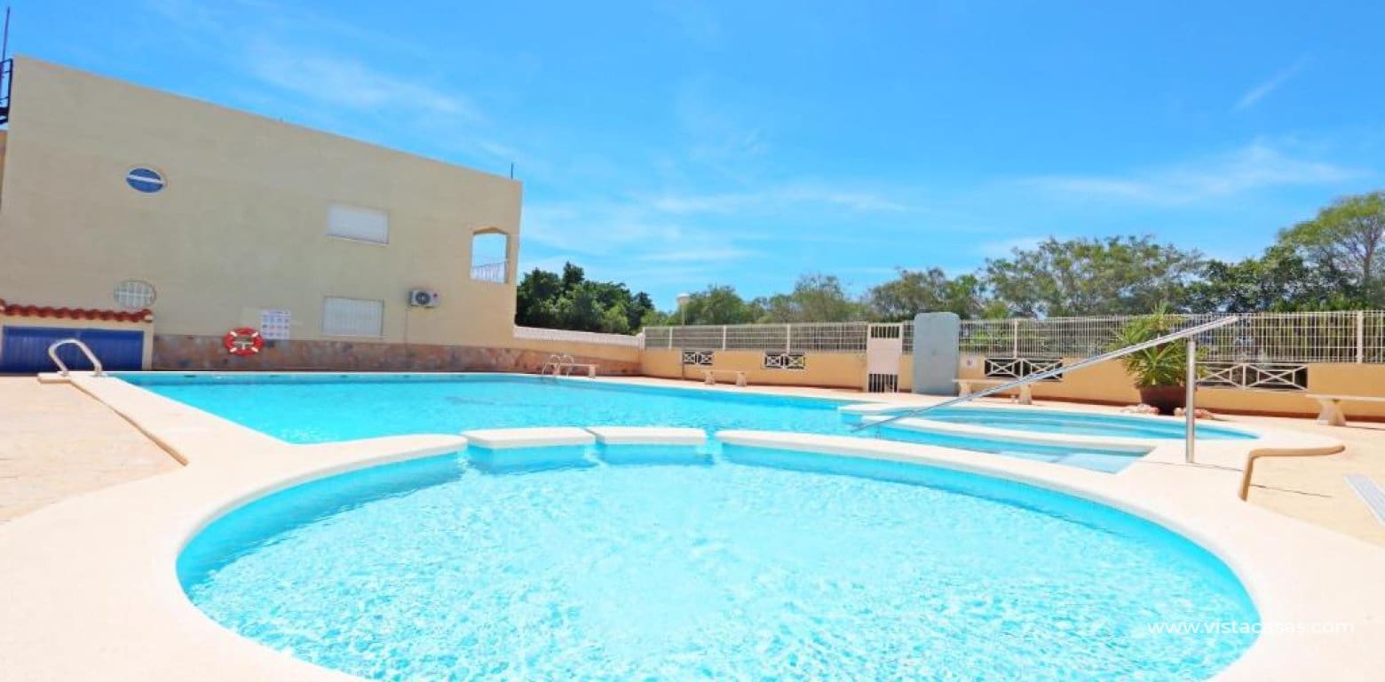 2 Zimmer Apartment zu verkaufen in Playa Flamenca - 155.000 € (Ref: 9823619)