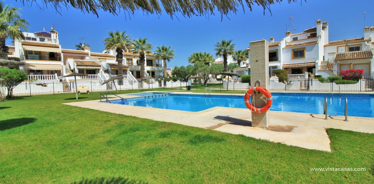 2 sypialnia Dom na sprzedaż w Villamartin z basenem - 224 950 € (Ref: 9827672)