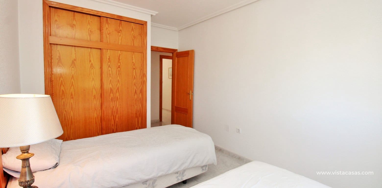 3 soverom Leilighet til salgs i Playa Flamenca med svømmebasseng - € 195 000 (Ref: 9832896)