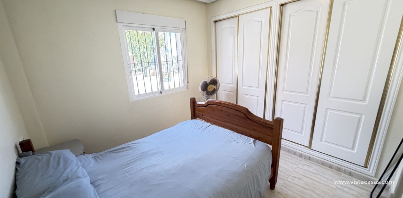 Apartamento de 2 habitaciones en Villamartin en venta - 199.995 € (Ref: 9834038)