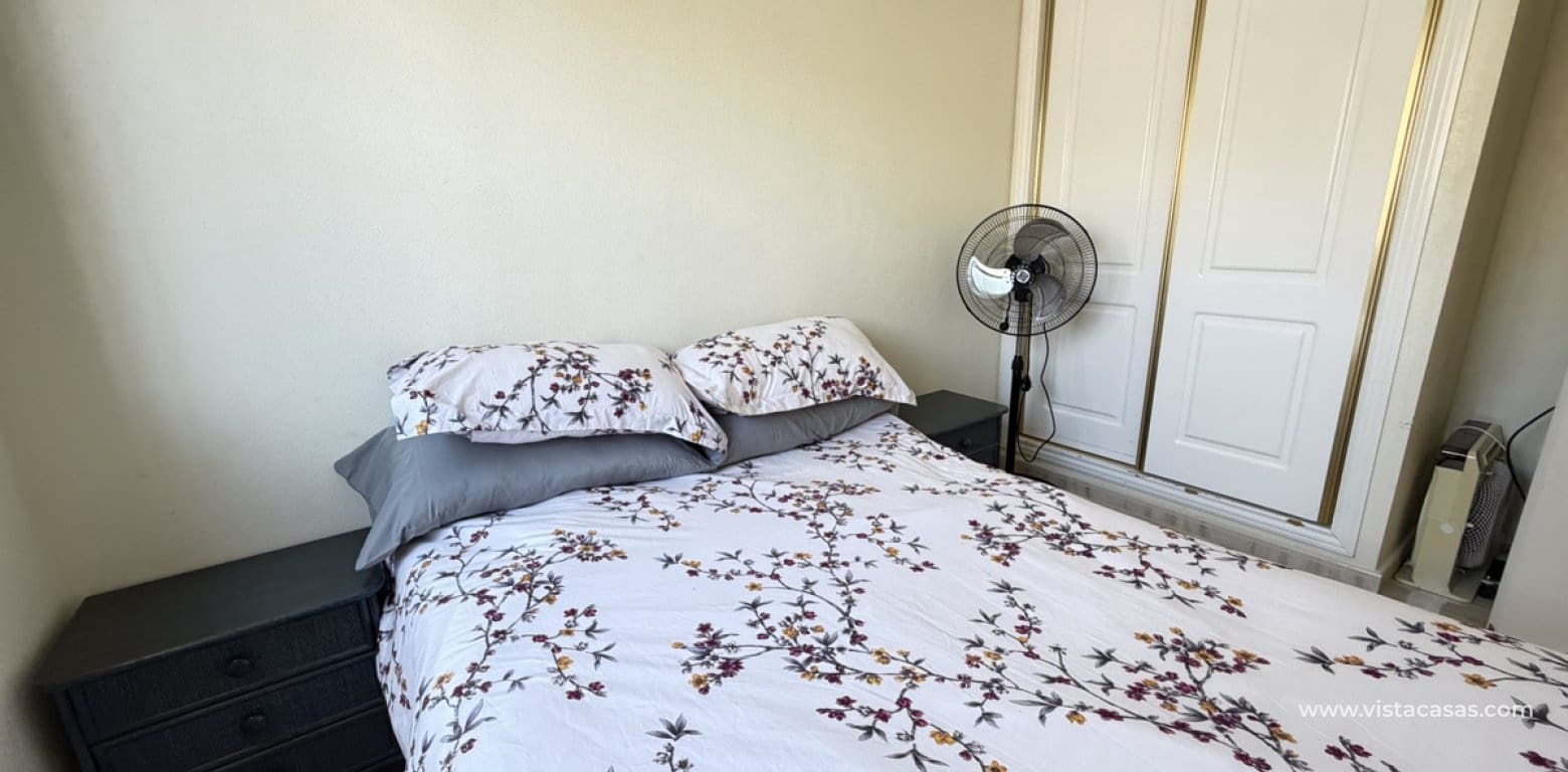 Apartamento de 2 habitaciones en Villamartin en venta - 199.995 € (Ref: 9834038)