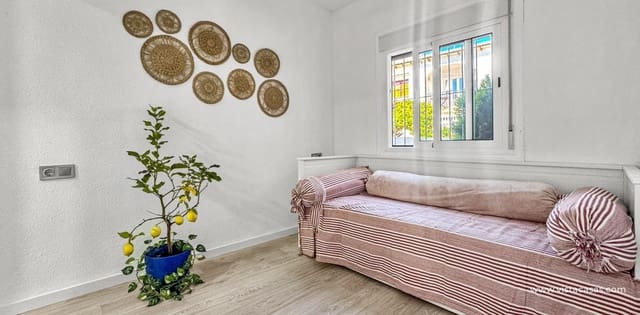 1 sovrum Lägenhet till salu i Los Balcones - 132 000 € (Ref: 9836755)