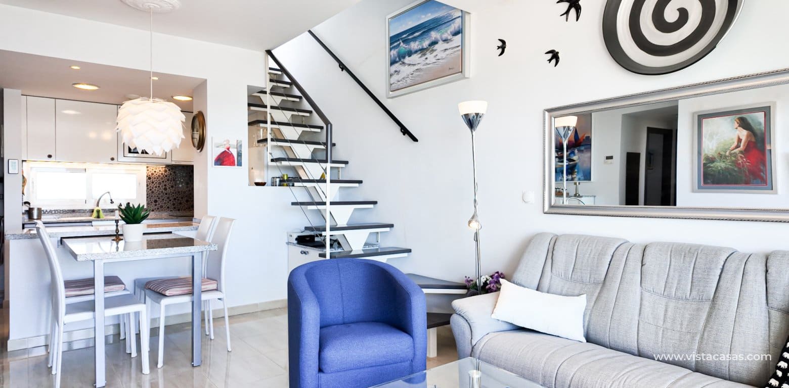 Apartamento de 2 habitaciones en Villamartin en venta - 269.000 € (Ref: 9836756)