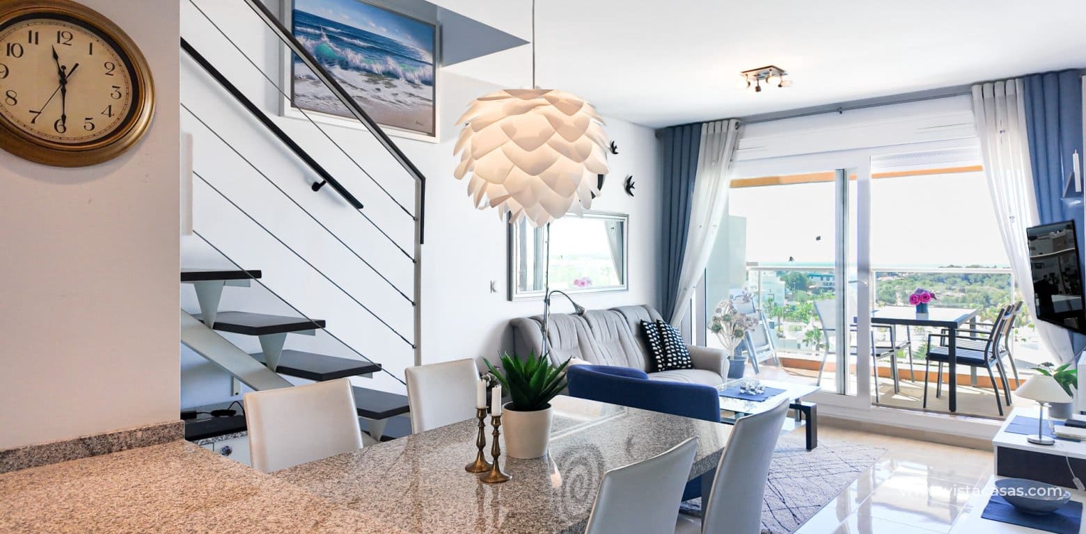Apartamento de 2 habitaciones en Villamartin en venta - 269.000 € (Ref: 9836756)