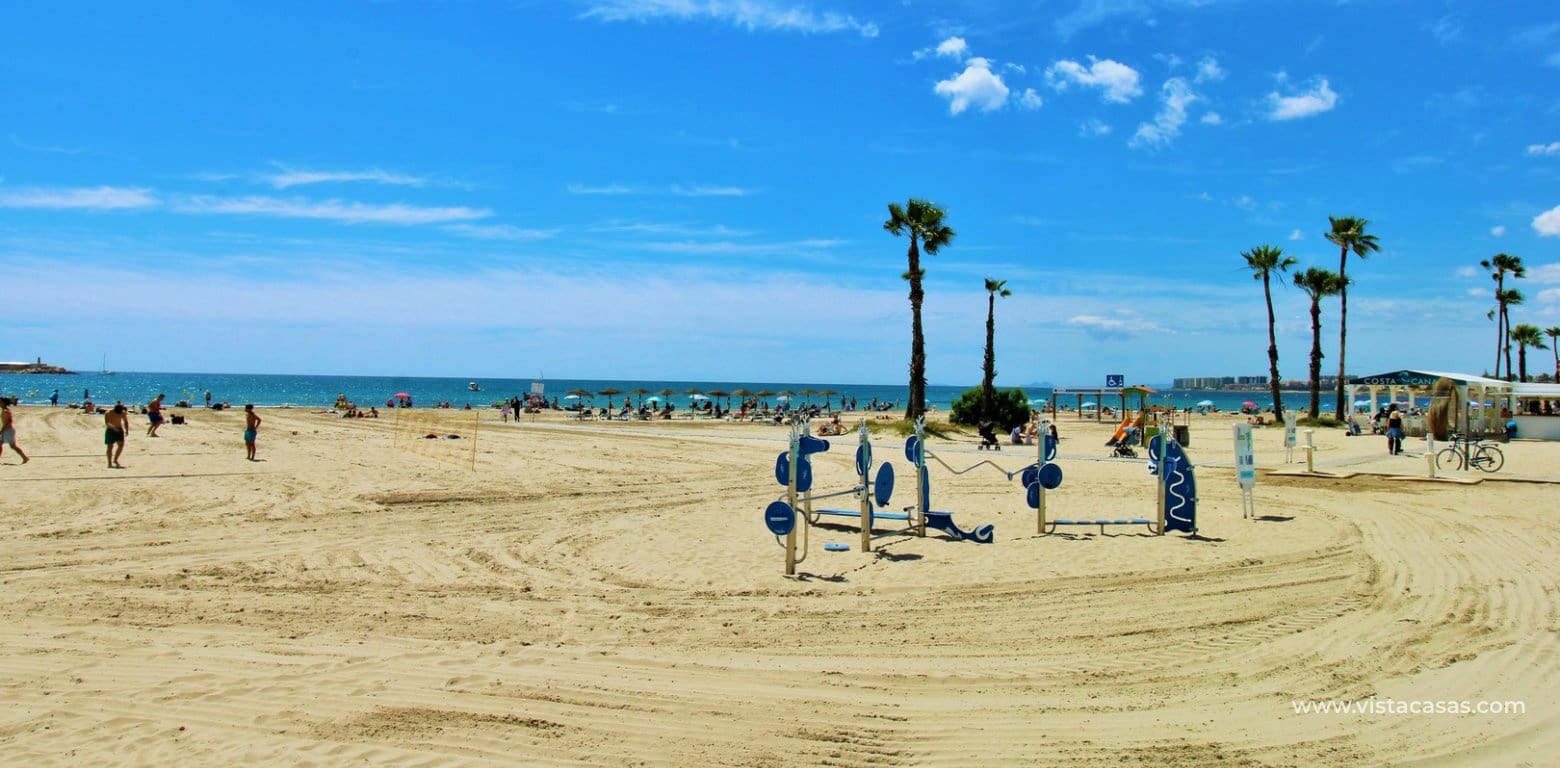 2 makuuhuone Huoneisto myytävänä paikassa Torrevieja - 124 900 € (Ref: 9841418)