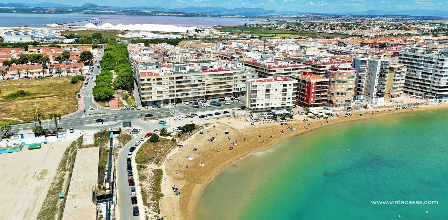 2 makuuhuone Huoneisto myytävänä paikassa Torrevieja - 124 900 € (Ref: 9841418)