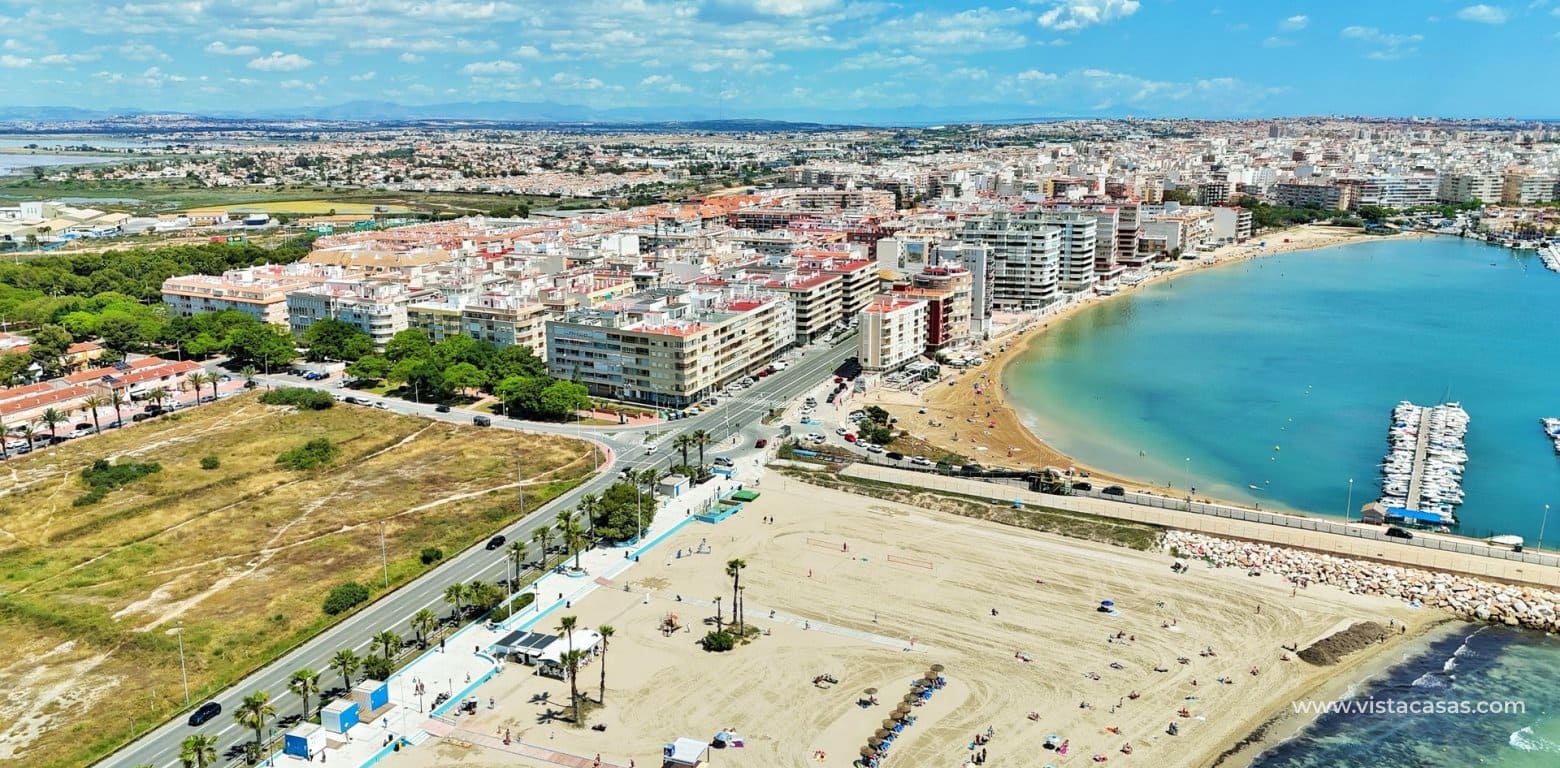 2 makuuhuone Huoneisto myytävänä paikassa Torrevieja - 124 900 € (Ref: 9841418)