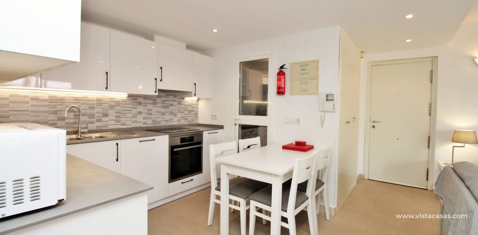 3 sypialnia Apartament na sprzedaż w Playa Flamenca z basenem - 225 000 € (Ref: 9844483)