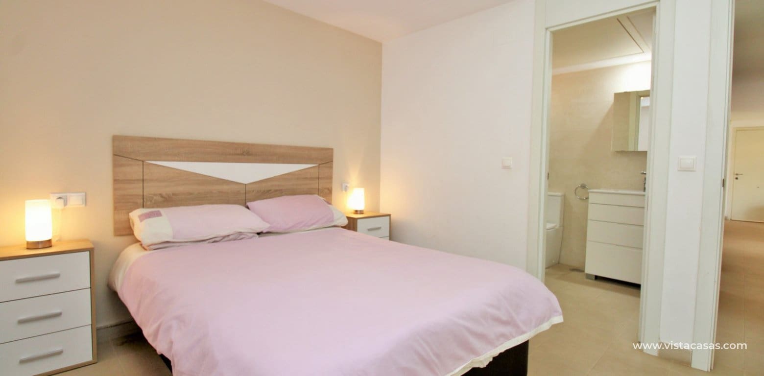 3 sypialnia Apartament na sprzedaż w Playa Flamenca z basenem - 225 000 € (Ref: 9844483)