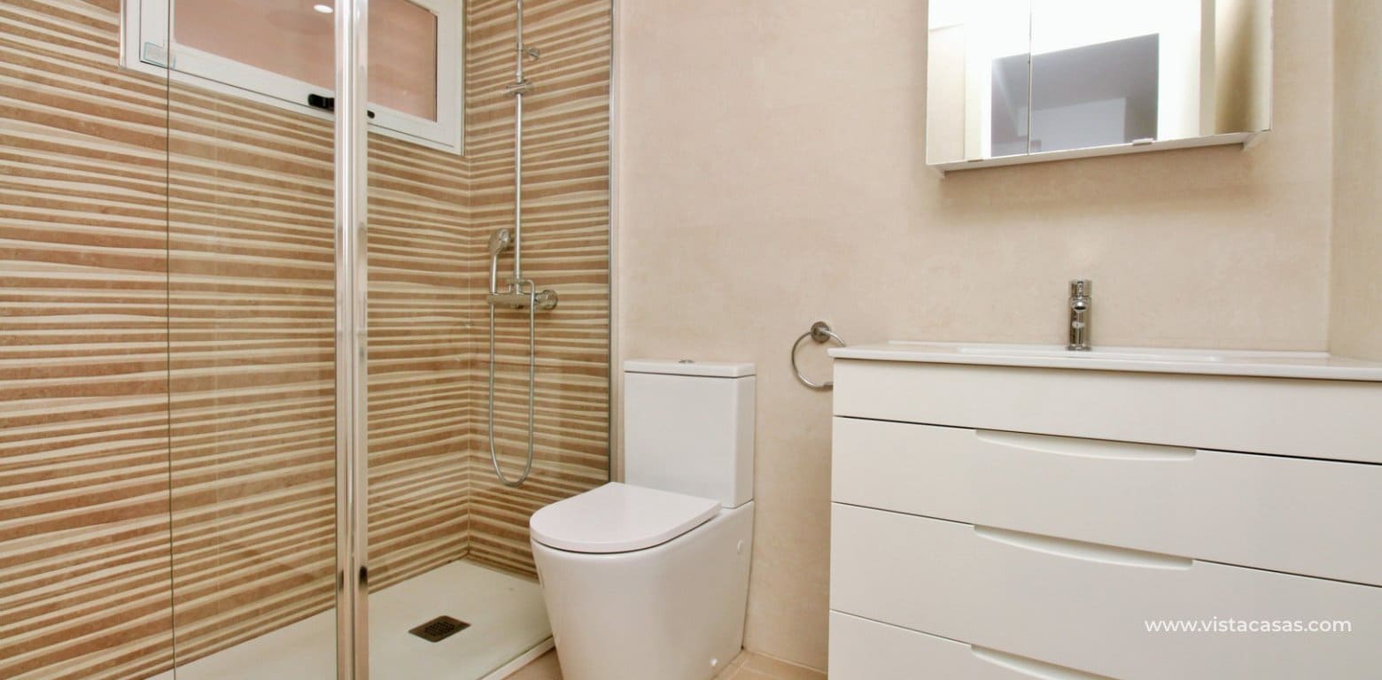 3 sypialnia Apartament na sprzedaż w Playa Flamenca z basenem - 225 000 € (Ref: 9844483)