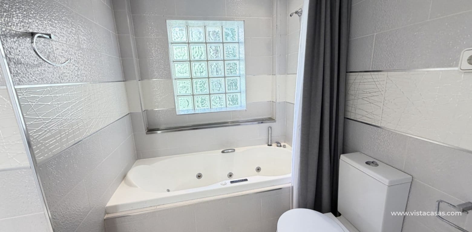 4 Zimmer Villa zu verkaufen in Las Ramblas Golf - 349.995 € (Ref: 9847589)