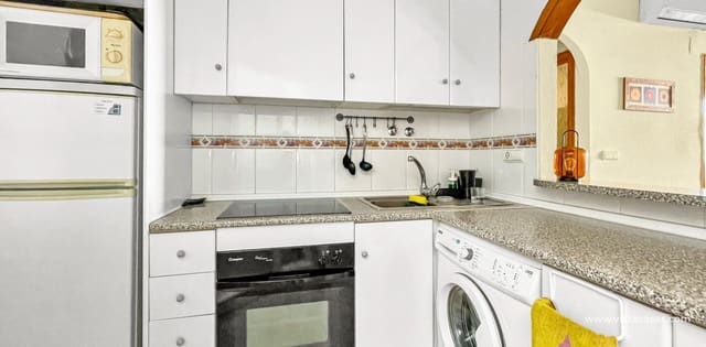 2 soveværelse Lejlighed til salg i Playa Flamenca, Orihuela - € 176.900 (Ref: 9847591)