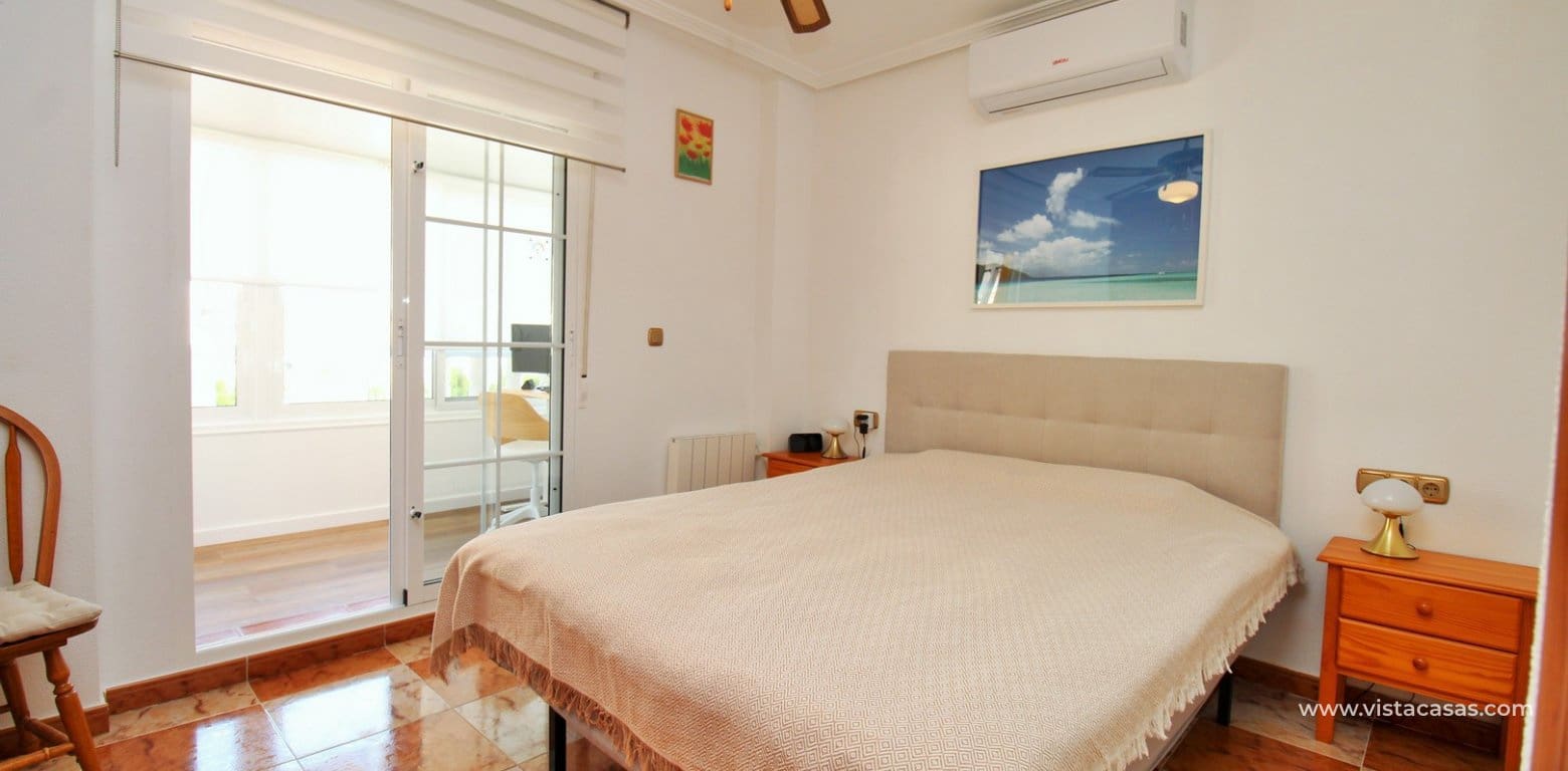 2 soverom Hus til salgs i Cabo Roig med svømmebasseng - € 219 900 (Ref: 9848124)
