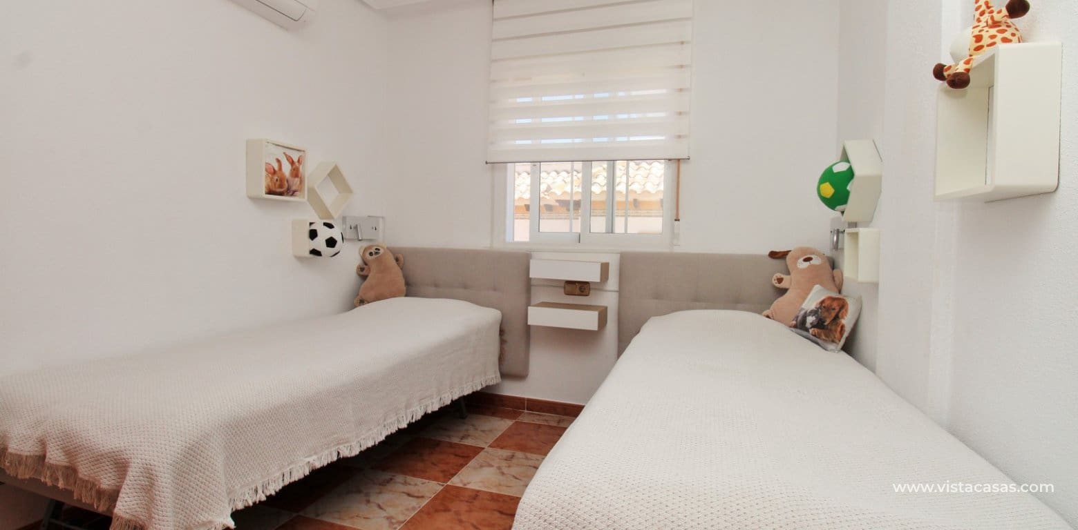 2 soverom Hus til salgs i Cabo Roig med svømmebasseng - € 219 900 (Ref: 9848124)
