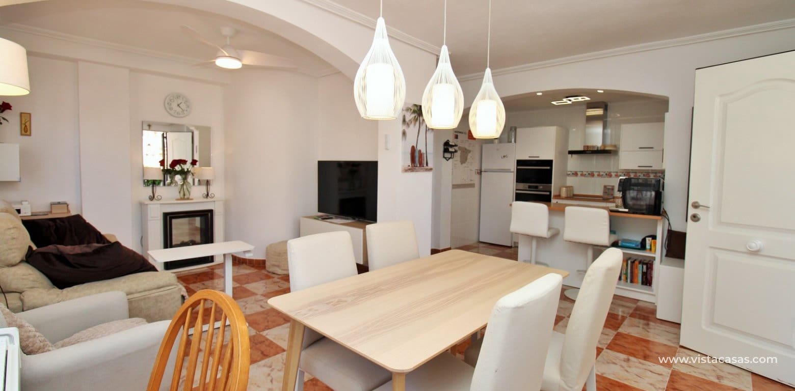 2 soverom Hus til salgs i Cabo Roig med svømmebasseng - € 219 900 (Ref: 9848124)