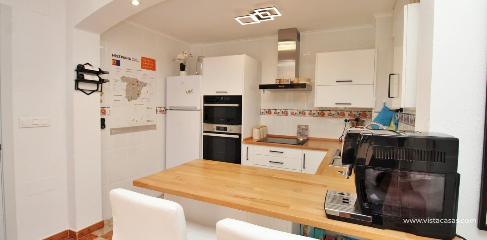 2 soverom Hus til salgs i Cabo Roig med svømmebasseng - € 219 900 (Ref: 9848124)