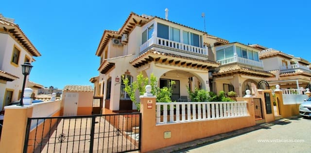 Casa de 2 habitaciones en Cabo Roig, Orihuela en venta con piscina - 219.900 € (Ref: 9848124)