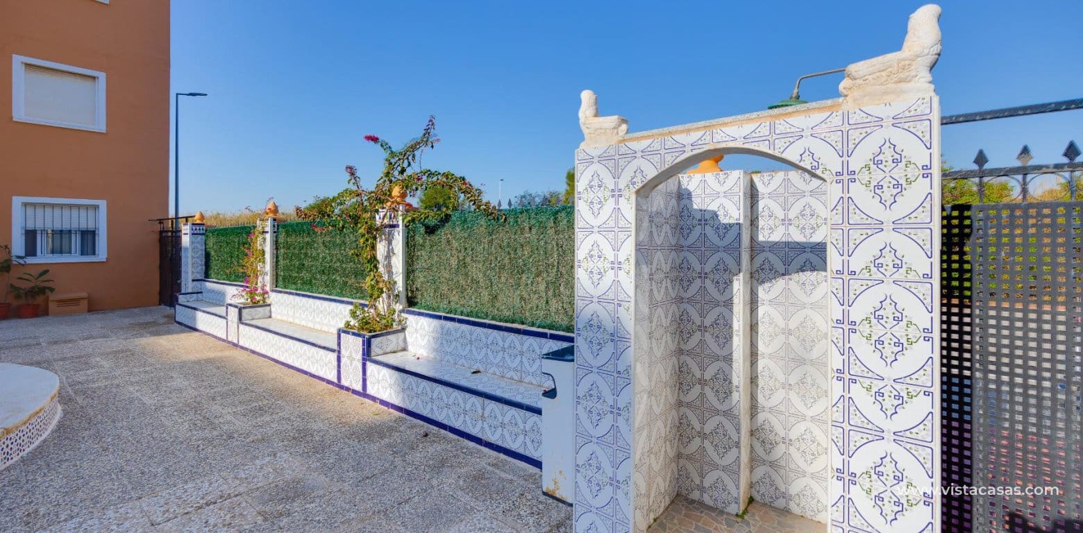 2 soveværelse Lejlighed til salg i Torrevieja - € 139.000 (Ref: 9849860)