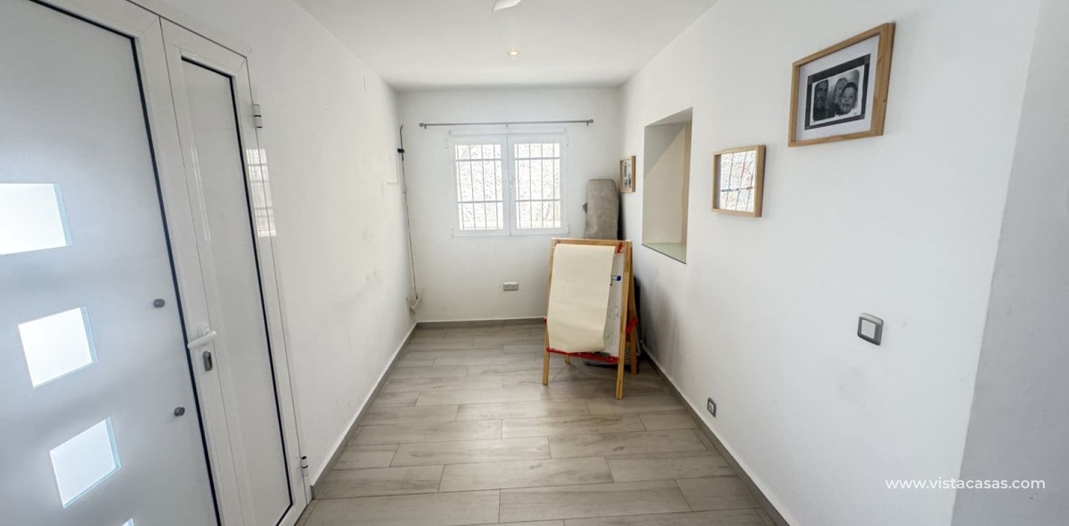 2 Zimmer Villa zu verkaufen in Villamartin - 249.000 € (Ref: 9852110)