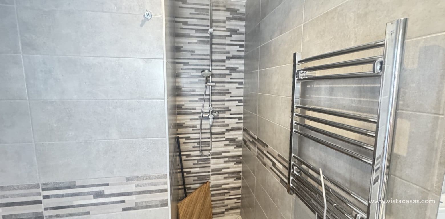 2 Zimmer Villa zu verkaufen in Villamartin - 249.000 € (Ref: 9852110)