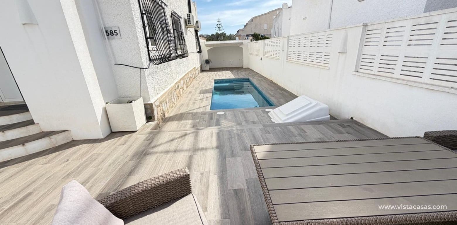 2 Zimmer Villa zu verkaufen in Villamartin - 249.000 € (Ref: 9852110)