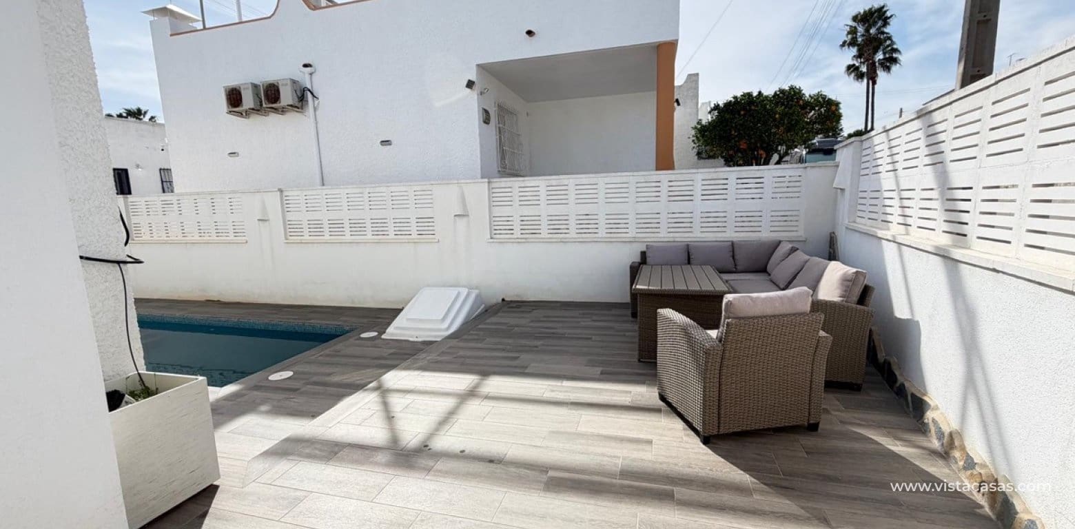 2 Zimmer Villa zu verkaufen in Villamartin - 249.000 € (Ref: 9852110)
