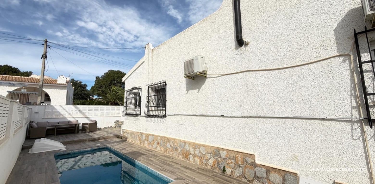 2 Zimmer Villa zu verkaufen in Villamartin - 249.000 € (Ref: 9852110)