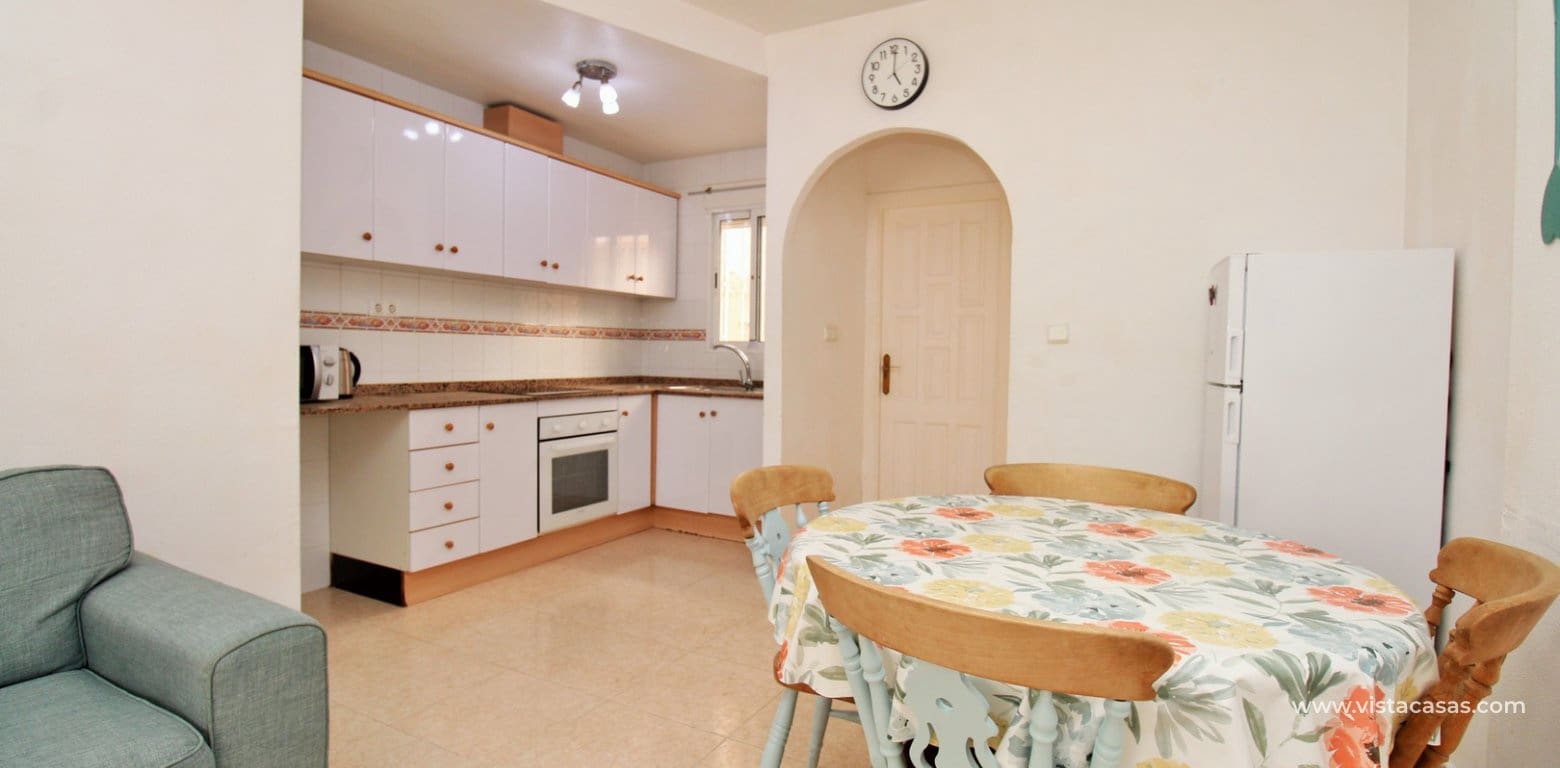 2 makuuhuone Omakotitalo myytävänä paikassa Villamartin mukana uima-altaan - 162 995 € (Ref: 9854419)