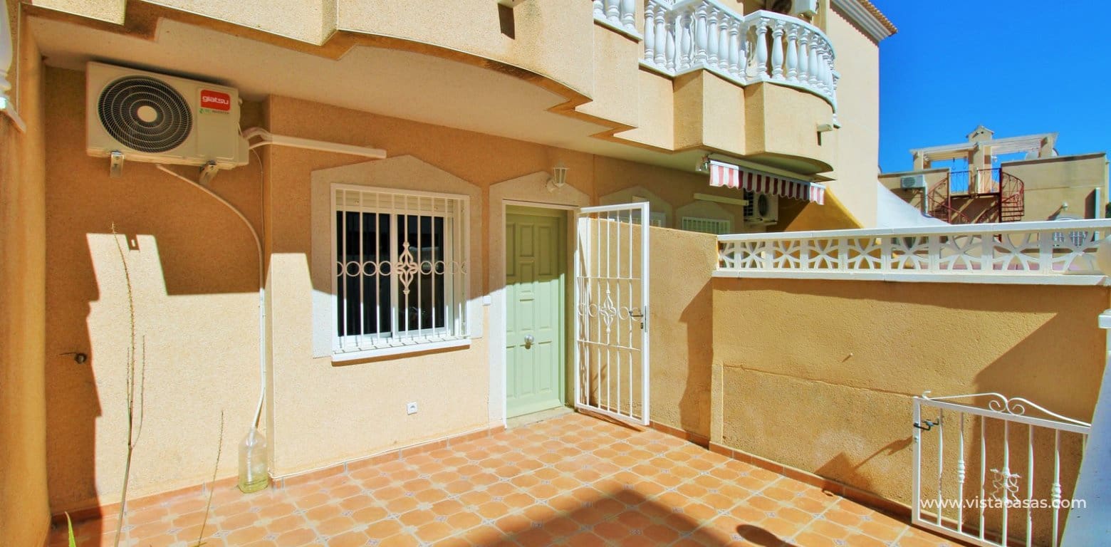 2 makuuhuone Omakotitalo myytävänä paikassa Villamartin mukana uima-altaan - 162 995 € (Ref: 9854419)