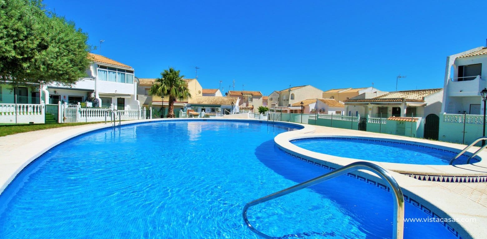 Bungalow de 2 habitaciones en La Florida en venta con piscina - 164.950 € (Ref: 9858644)