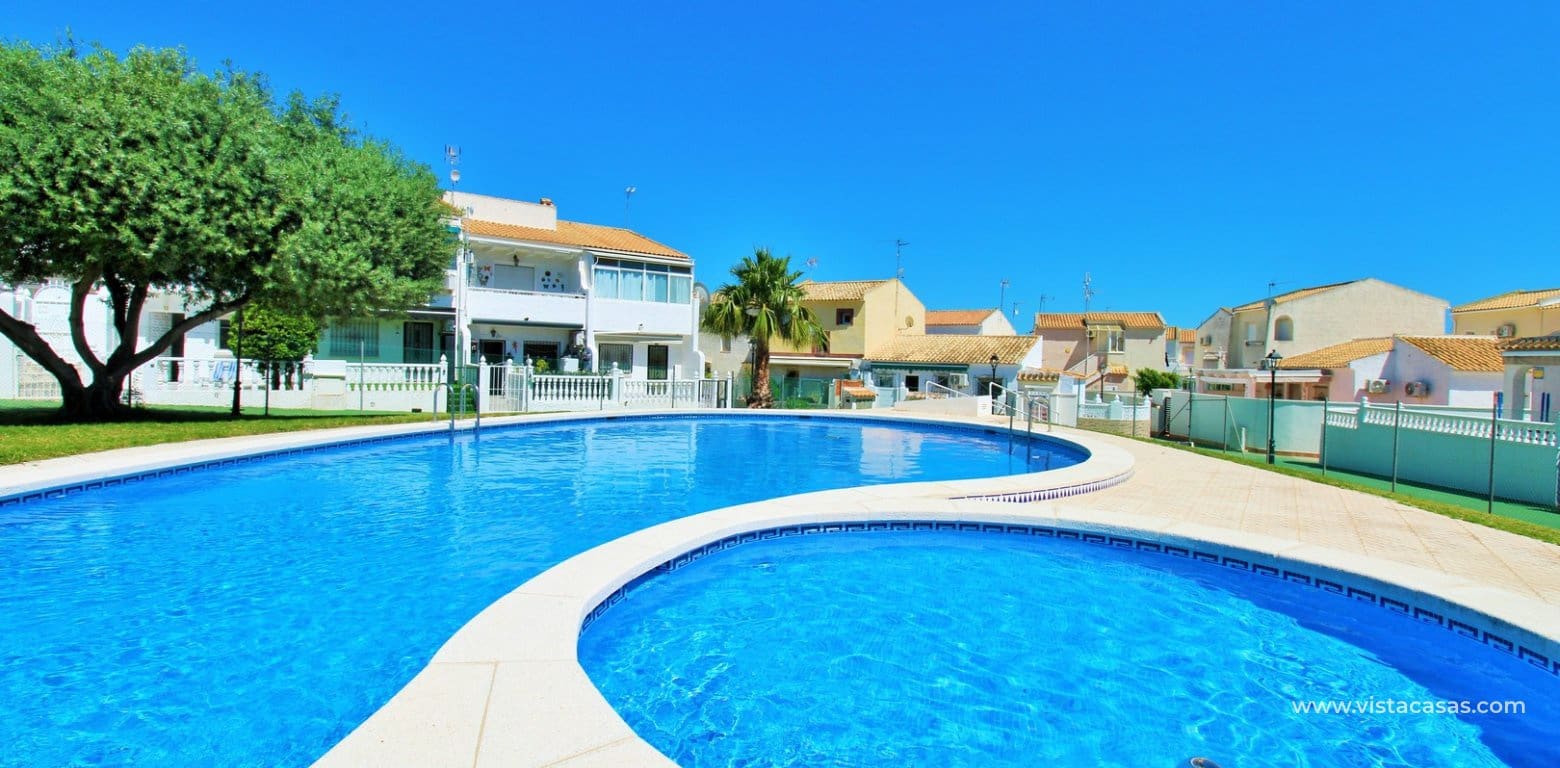 Bungalow de 2 habitaciones en La Florida en venta con piscina - 164.950 € (Ref: 9858644)