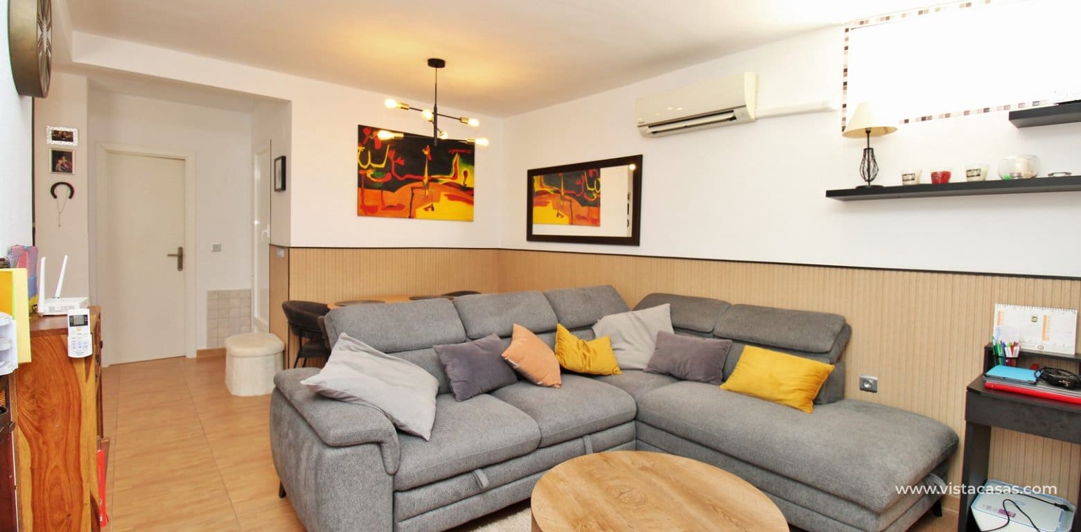 3 soveværelse Byhus til salg i Villamartin med swimmingpool - € 288.000 (Ref: 9860660)