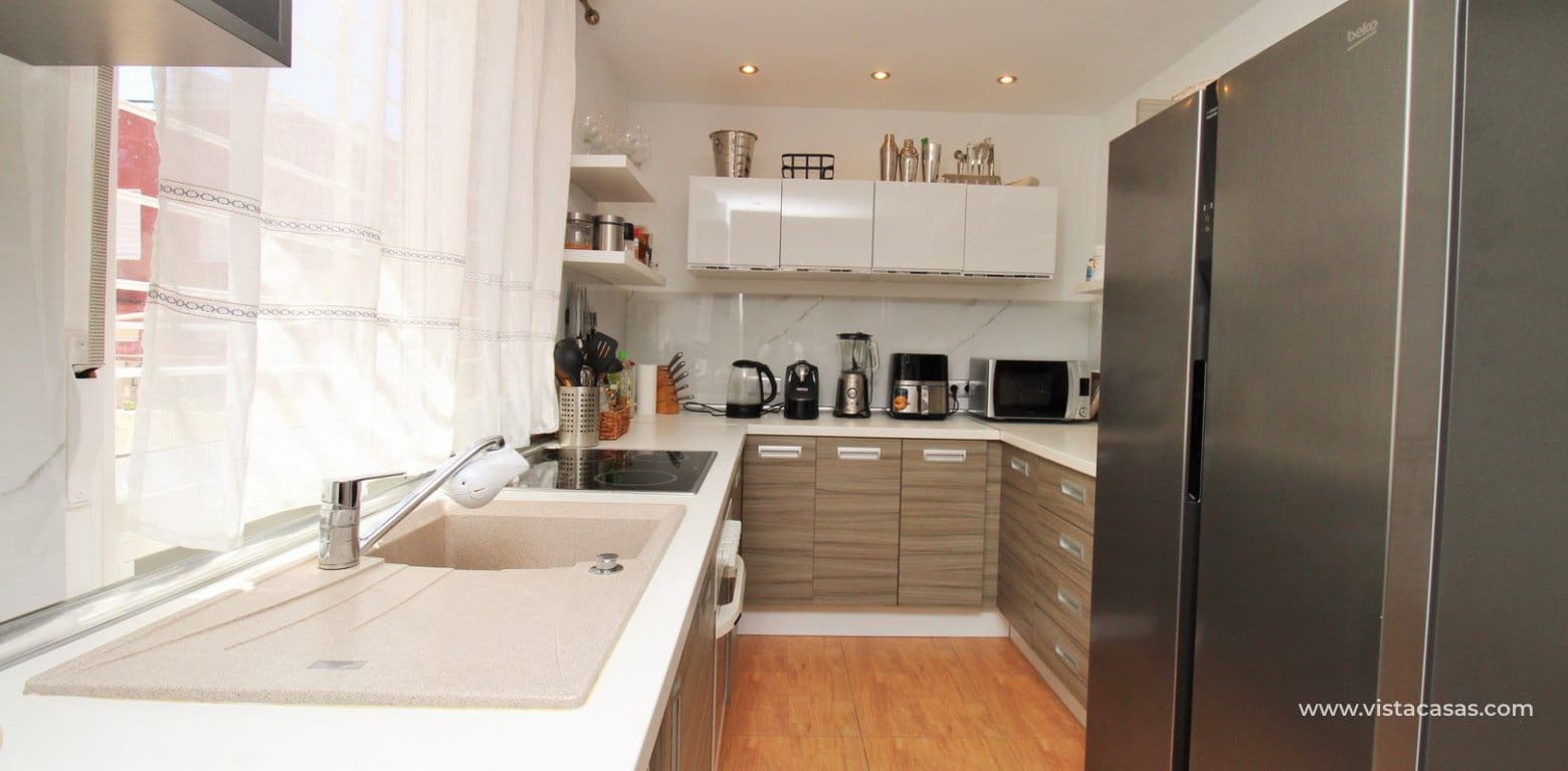 3 soveværelse Byhus til salg i Villamartin med swimmingpool - € 288.000 (Ref: 9860660)