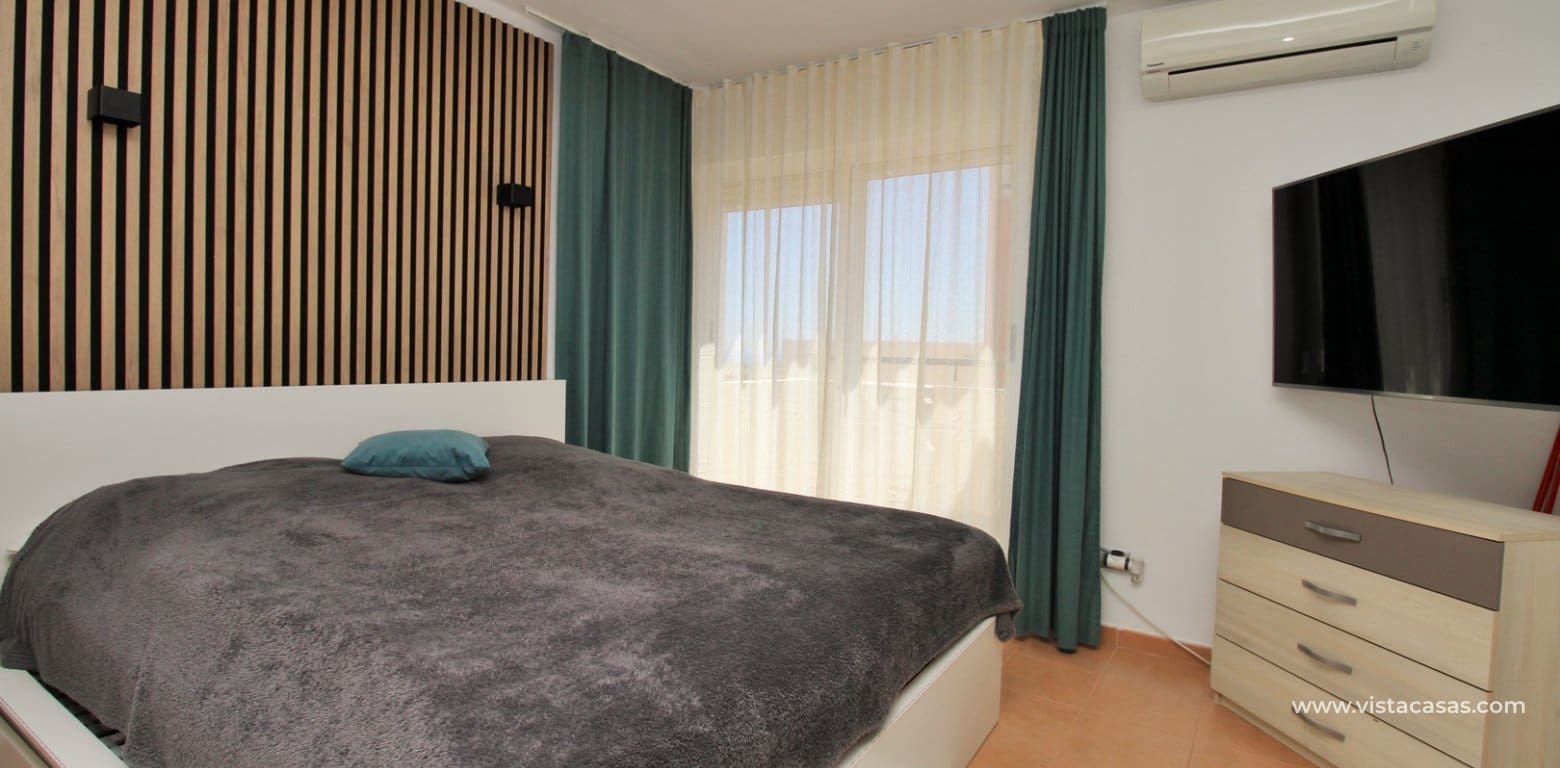 3 soveværelse Byhus til salg i Villamartin med swimmingpool - € 288.000 (Ref: 9860660)