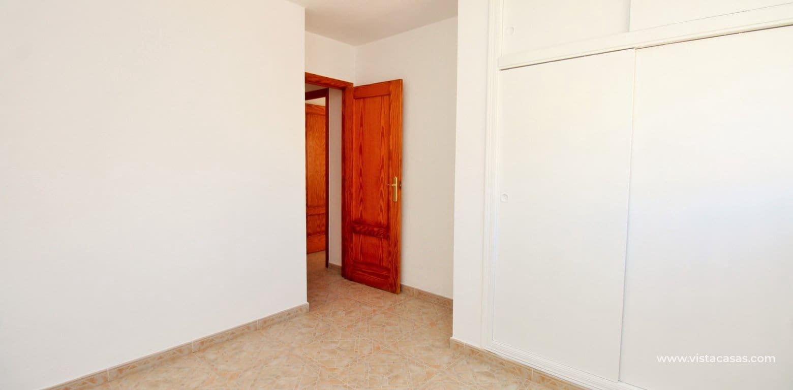 2 quarto Casa em Banda para venda em Playa Flamenca com piscina - 215 000 € (Ref: 9861102)