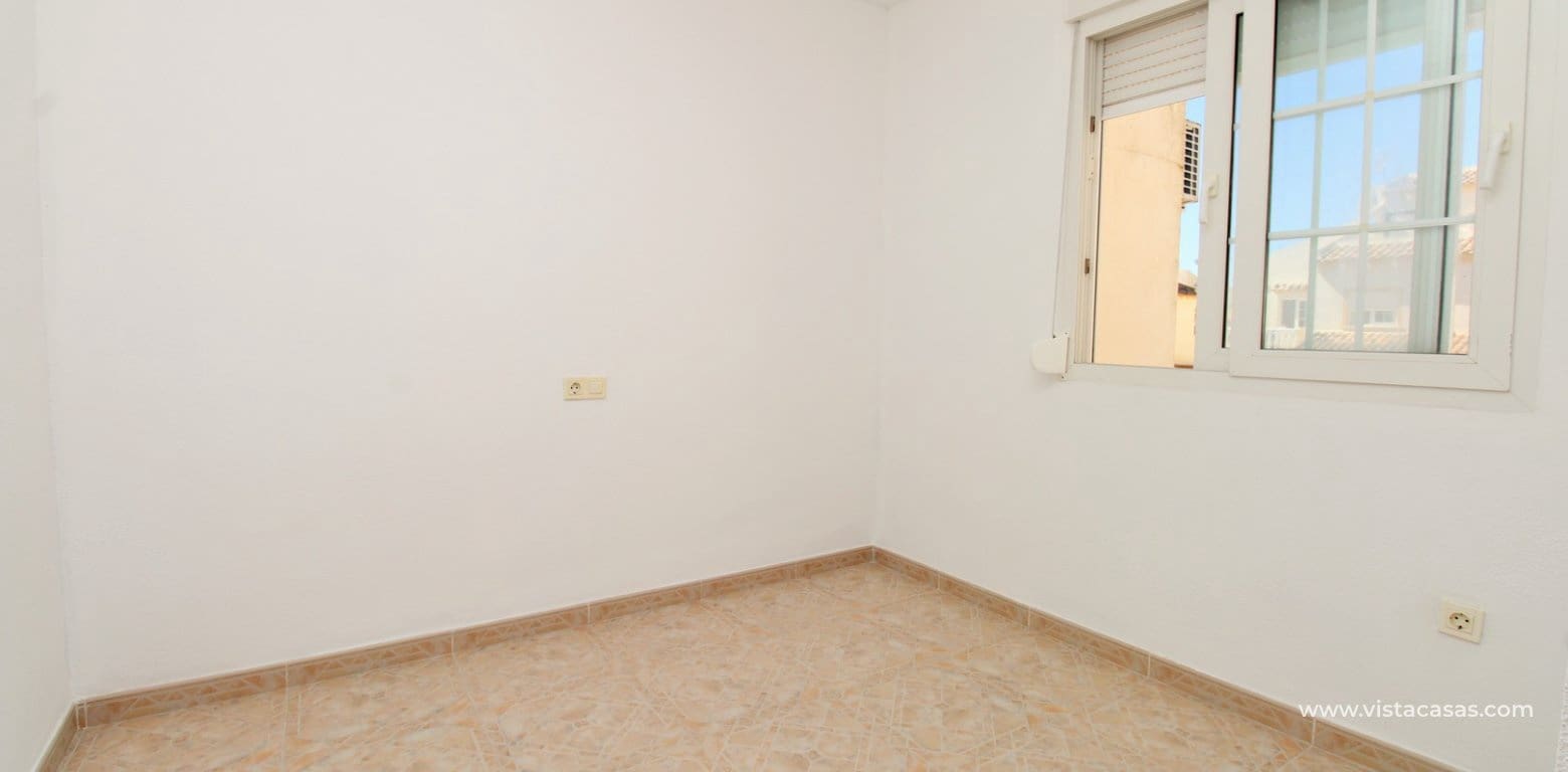 2 quarto Casa em Banda para venda em Playa Flamenca com piscina - 215 000 € (Ref: 9861102)