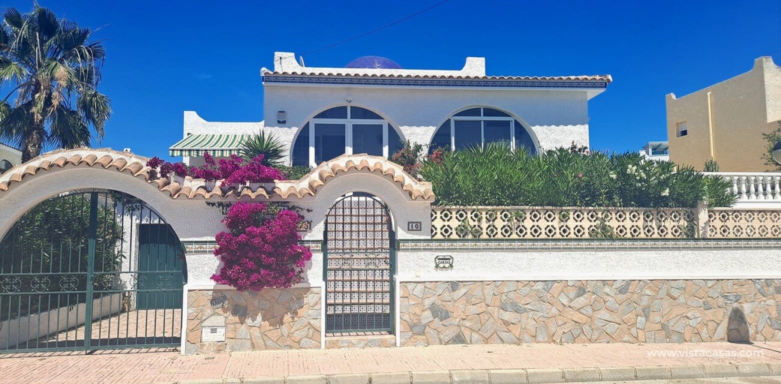 3 bedroom Villa for sale in Villamartin - € 350,000 (Ref: 9862186)