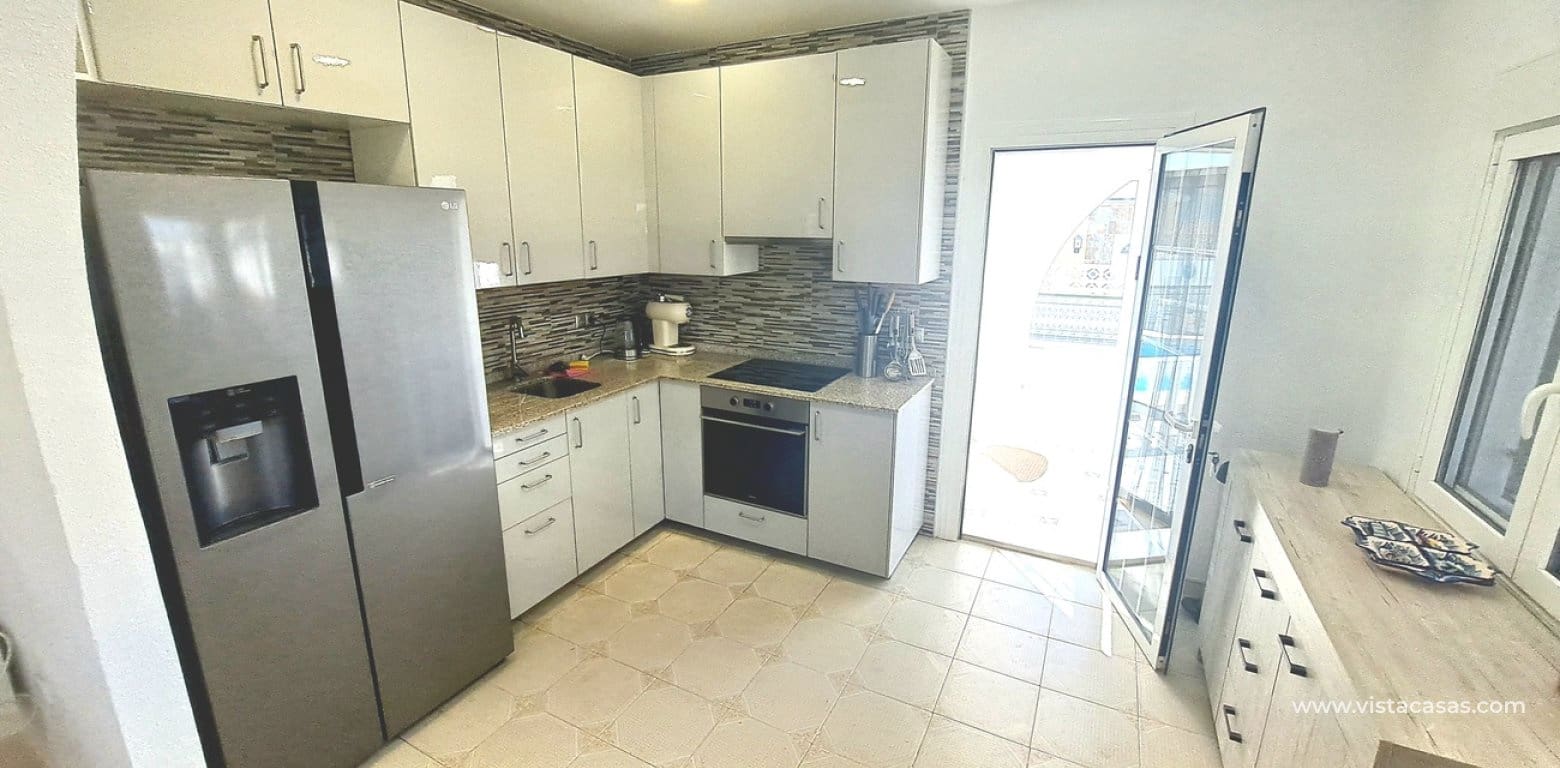 3 bedroom Villa for sale in Villamartin - € 350,000 (Ref: 9862186)