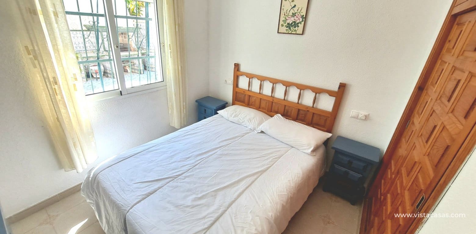 3 bedroom Villa for sale in Villamartin - € 350,000 (Ref: 9862186)