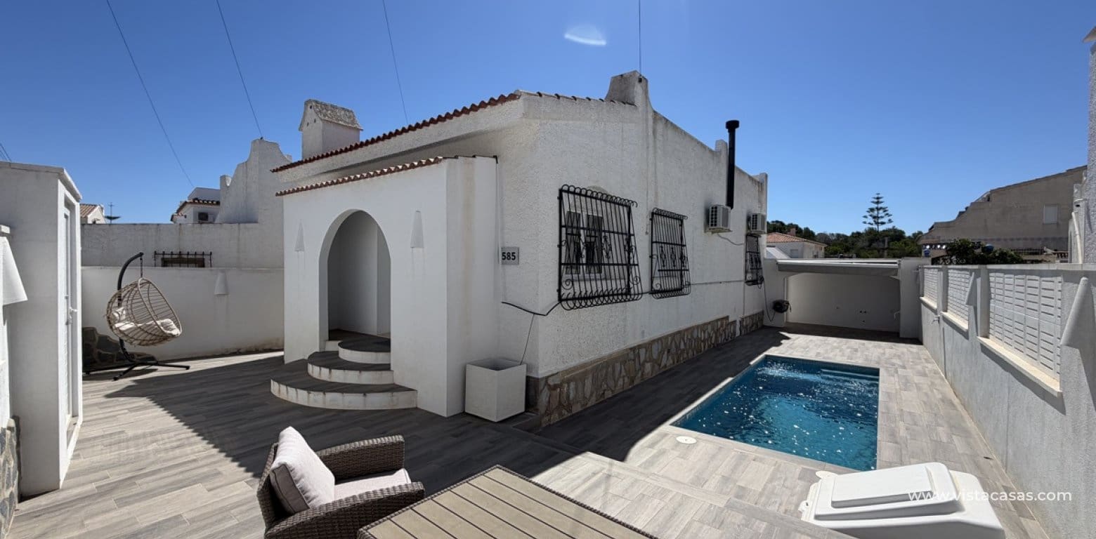 2 bedroom Villa for sale in Villamartin - € 249,000 (Ref: 9862187)