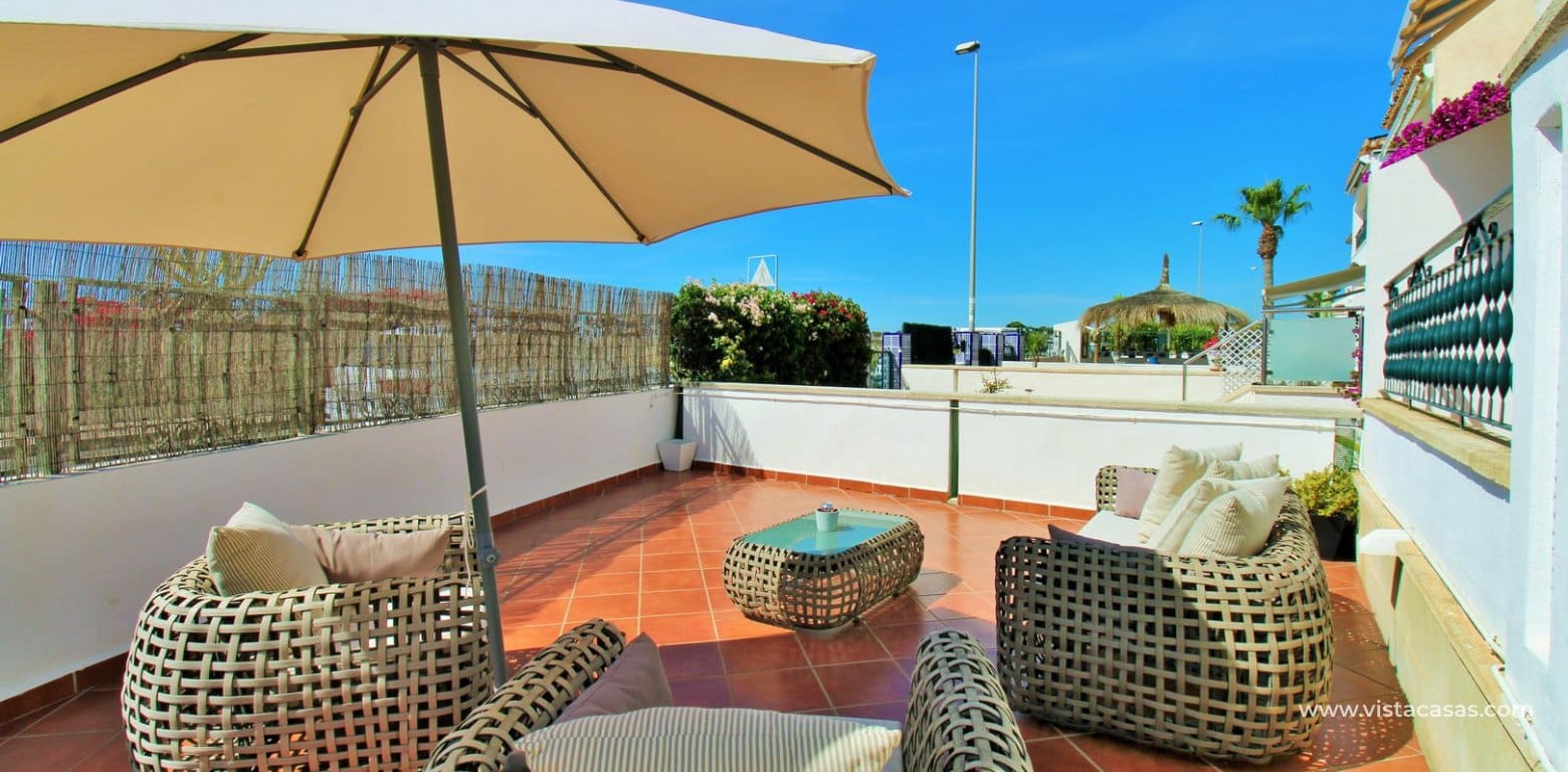 3 bedroom Townhouse for sale in Villamartin with pool - € 284,950 (Ref: 9865530)