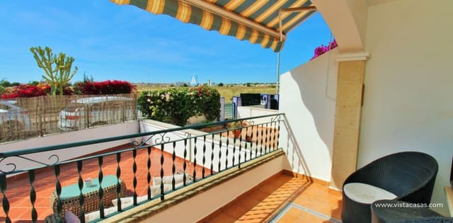 3 bedroom Townhouse for sale in Villamartin, Orihuela with pool - € 284,950 (Ref: 9865530)
