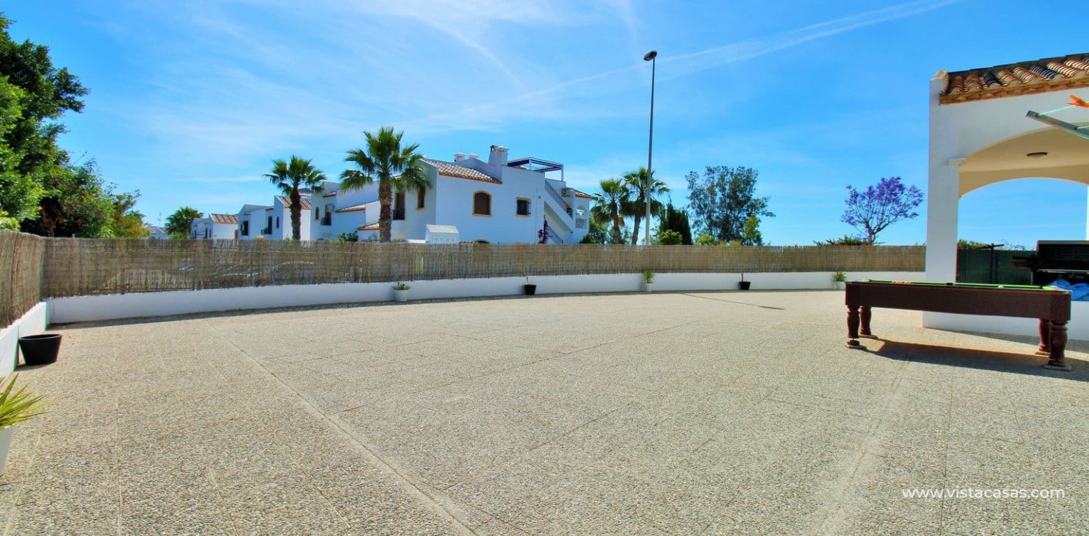 3 bedroom Townhouse for sale in Villamartin with pool - € 284,950 (Ref: 9865530)