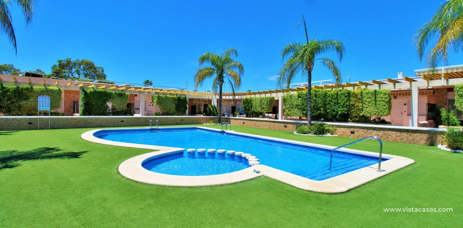 2 chambre Bungalow à vendre à Pilar de la Horadada avec piscine - 189 000 € (Ref: 9866454)