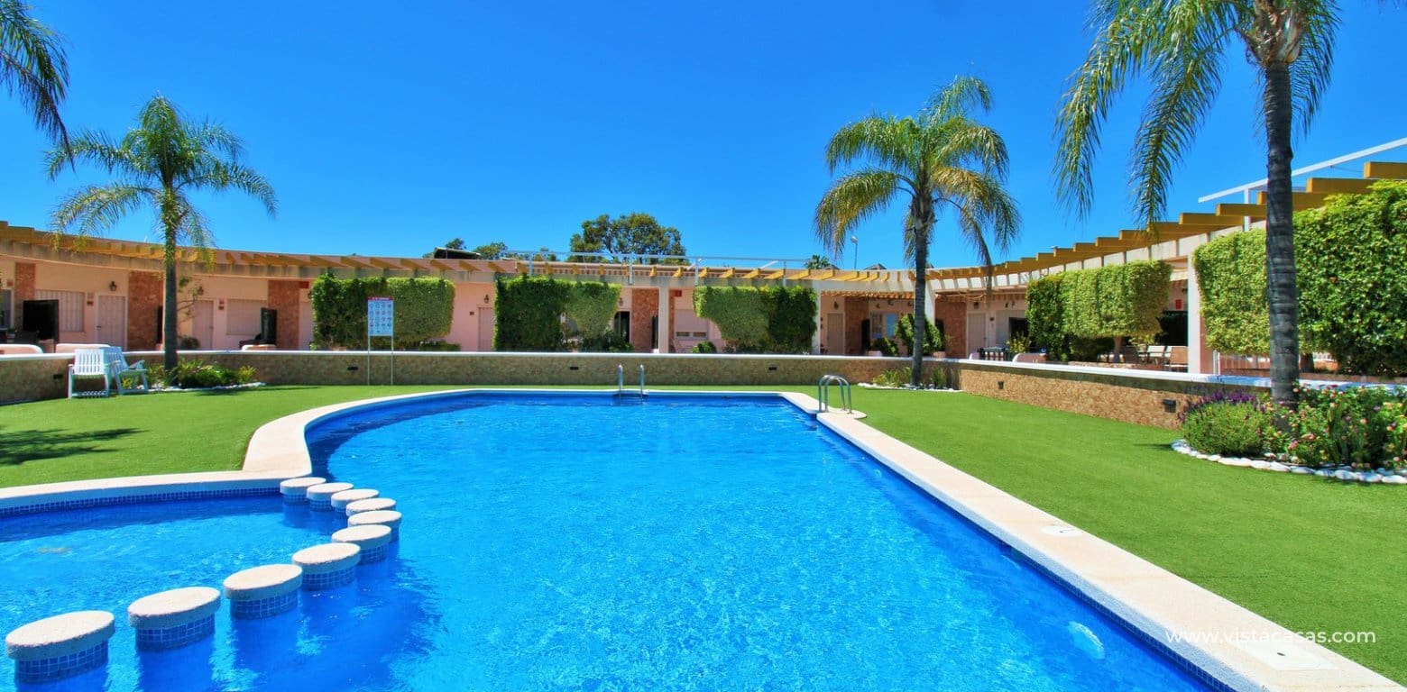 2 chambre Bungalow à vendre à Pilar de la Horadada avec piscine - 189 000 € (Ref: 9866454)