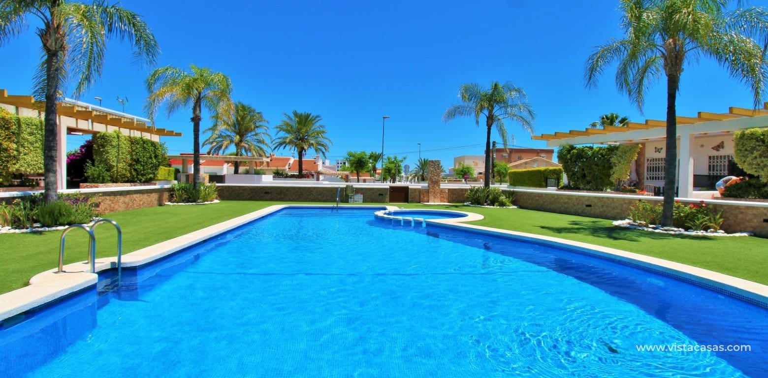 2 chambre Bungalow à vendre à Pilar de la Horadada avec piscine - 189 000 € (Ref: 9866454)