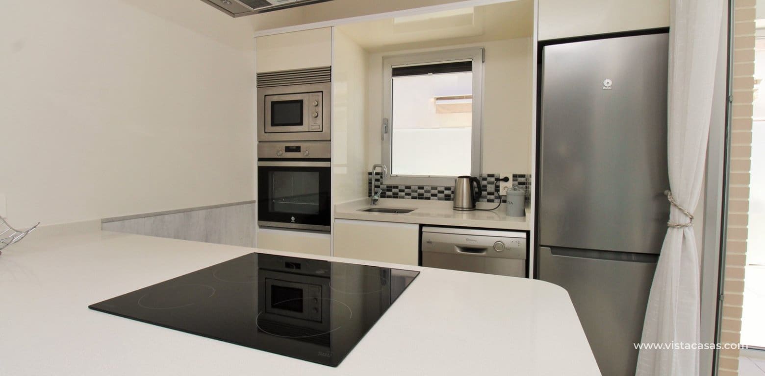 2 bedroom Apartment for sale in Villamartin with pool - € 249,999 (Ref: 9867686)