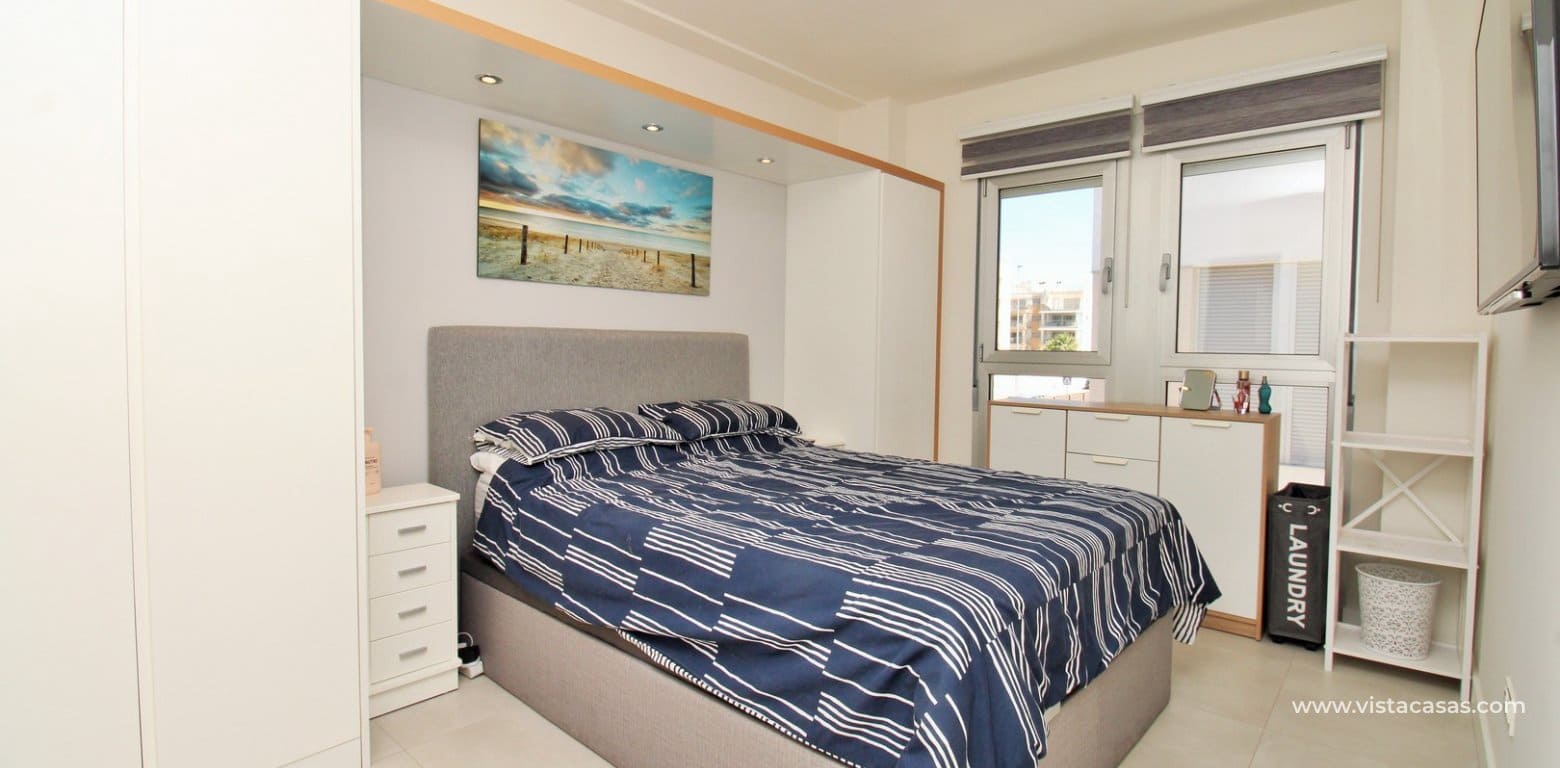 2 bedroom Apartment for sale in Villamartin with pool - € 249,999 (Ref: 9867686)