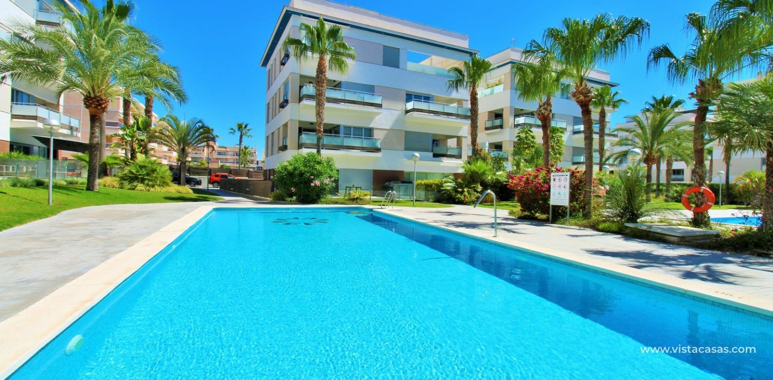 2 bedroom Apartment for sale in Villamartin with pool - € 249,999 (Ref: 9867686)