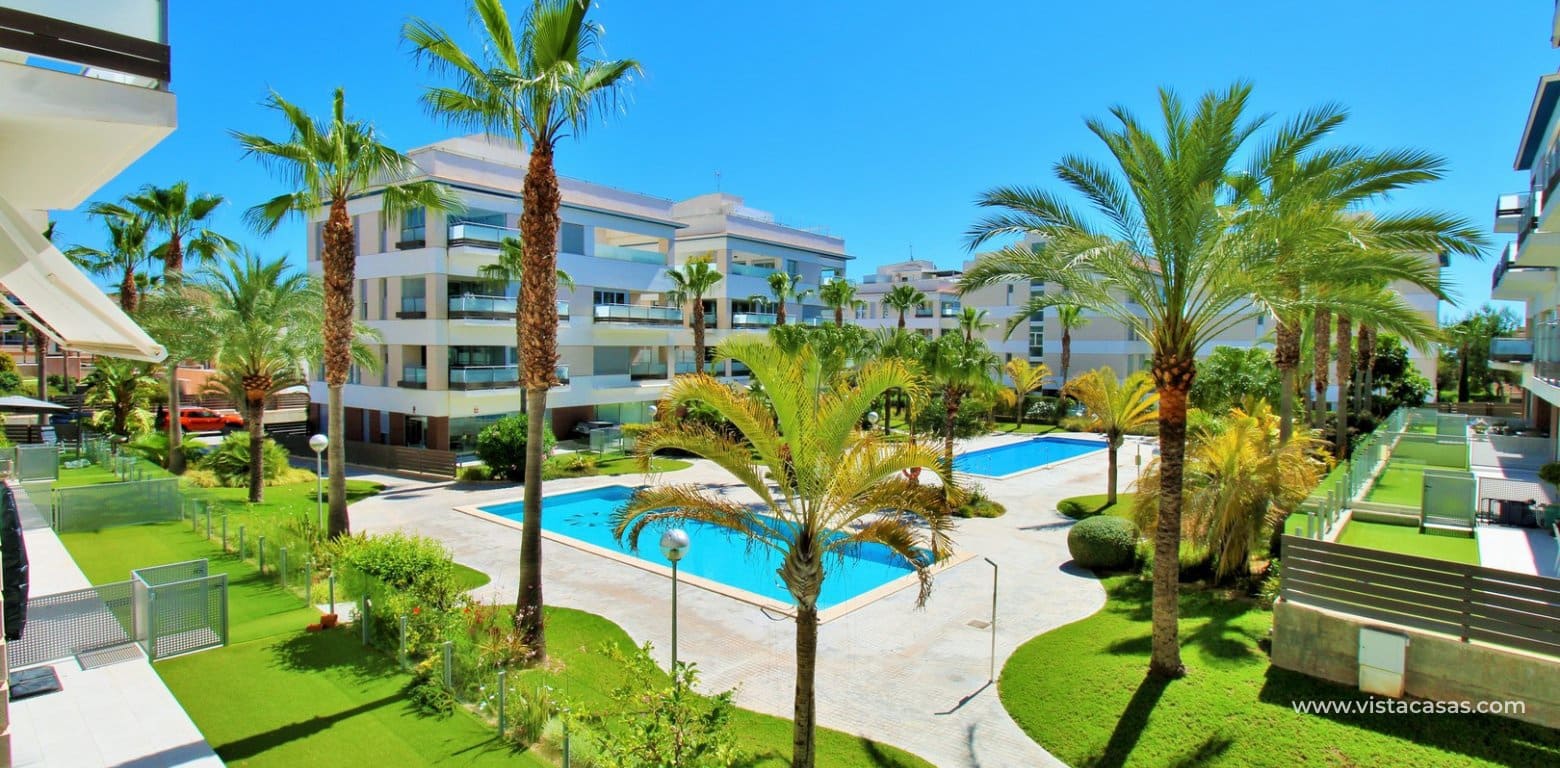 2 bedroom Apartment for sale in Villamartin with pool - € 249,999 (Ref: 9867686)